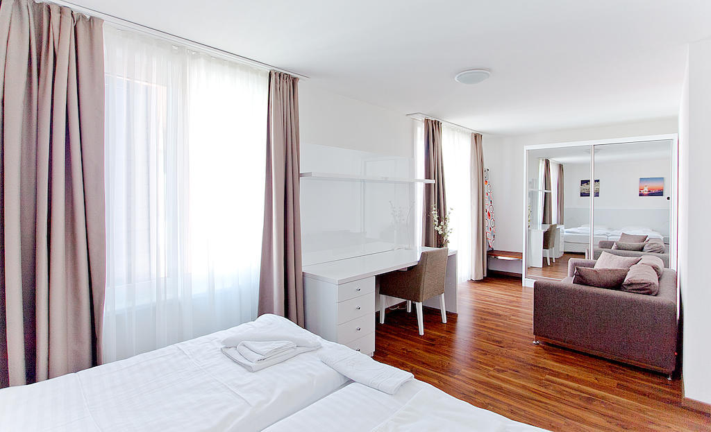 Premium Apartments By Livingdowntown Цюрих Номер фото