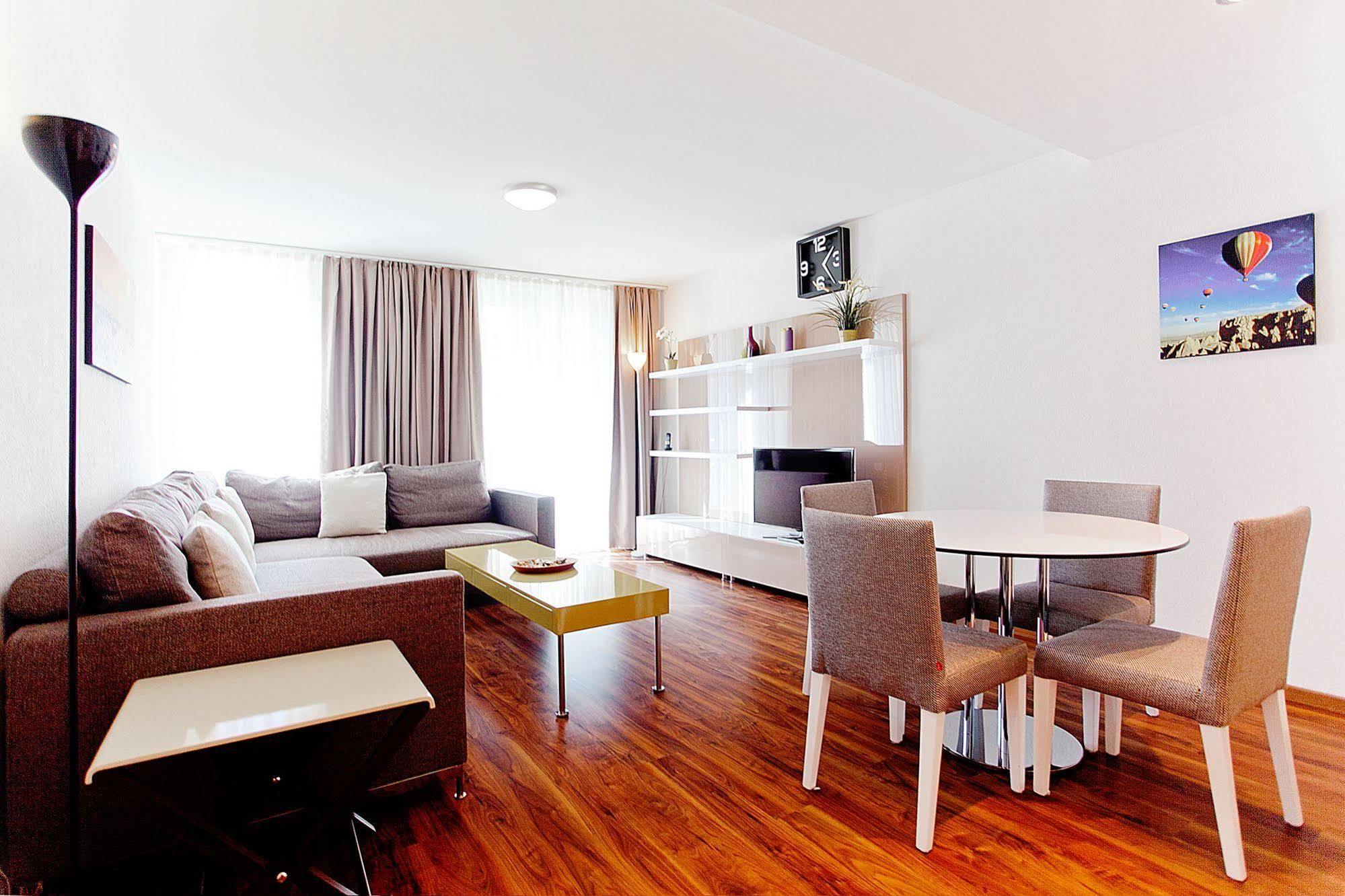 Premium Apartments By Livingdowntown Цюрих Екстер'єр фото